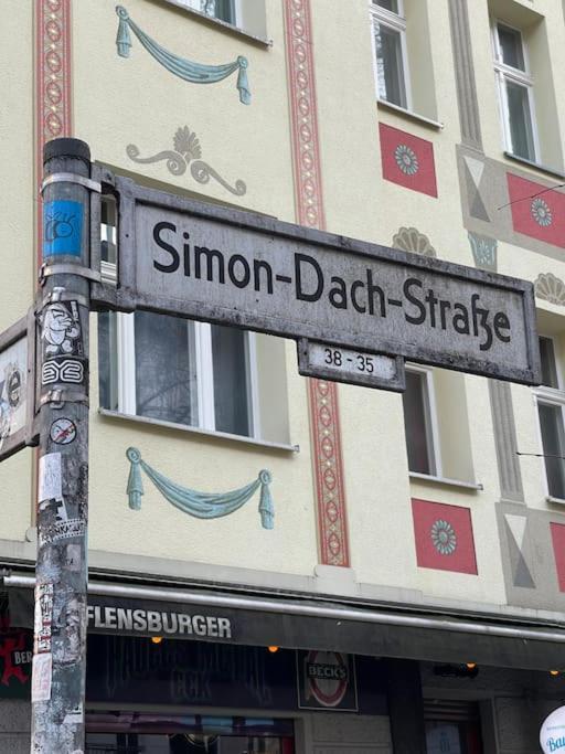 2 Zimmer Apartment Mit Parkplatz Berlin Eksteriør billede
