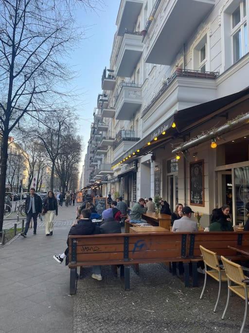 2 Zimmer Apartment Mit Parkplatz Berlin Eksteriør billede