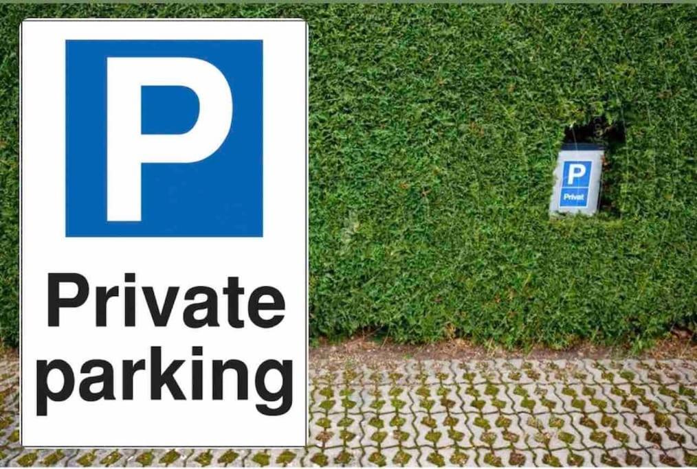 2 Zimmer Apartment Mit Parkplatz Berlin Eksteriør billede