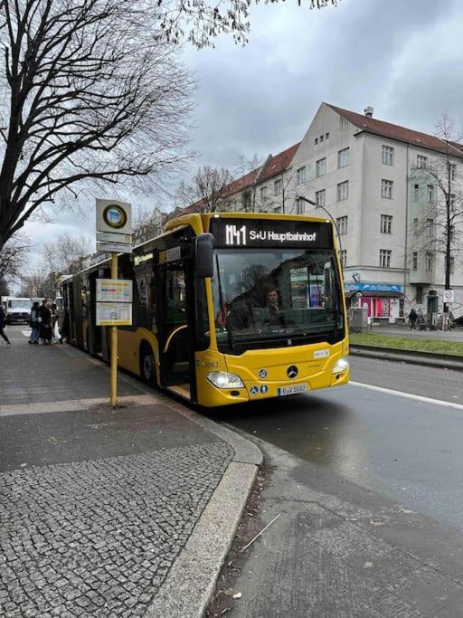2 Zimmer Apartment Mit Parkplatz Berlin Eksteriør billede